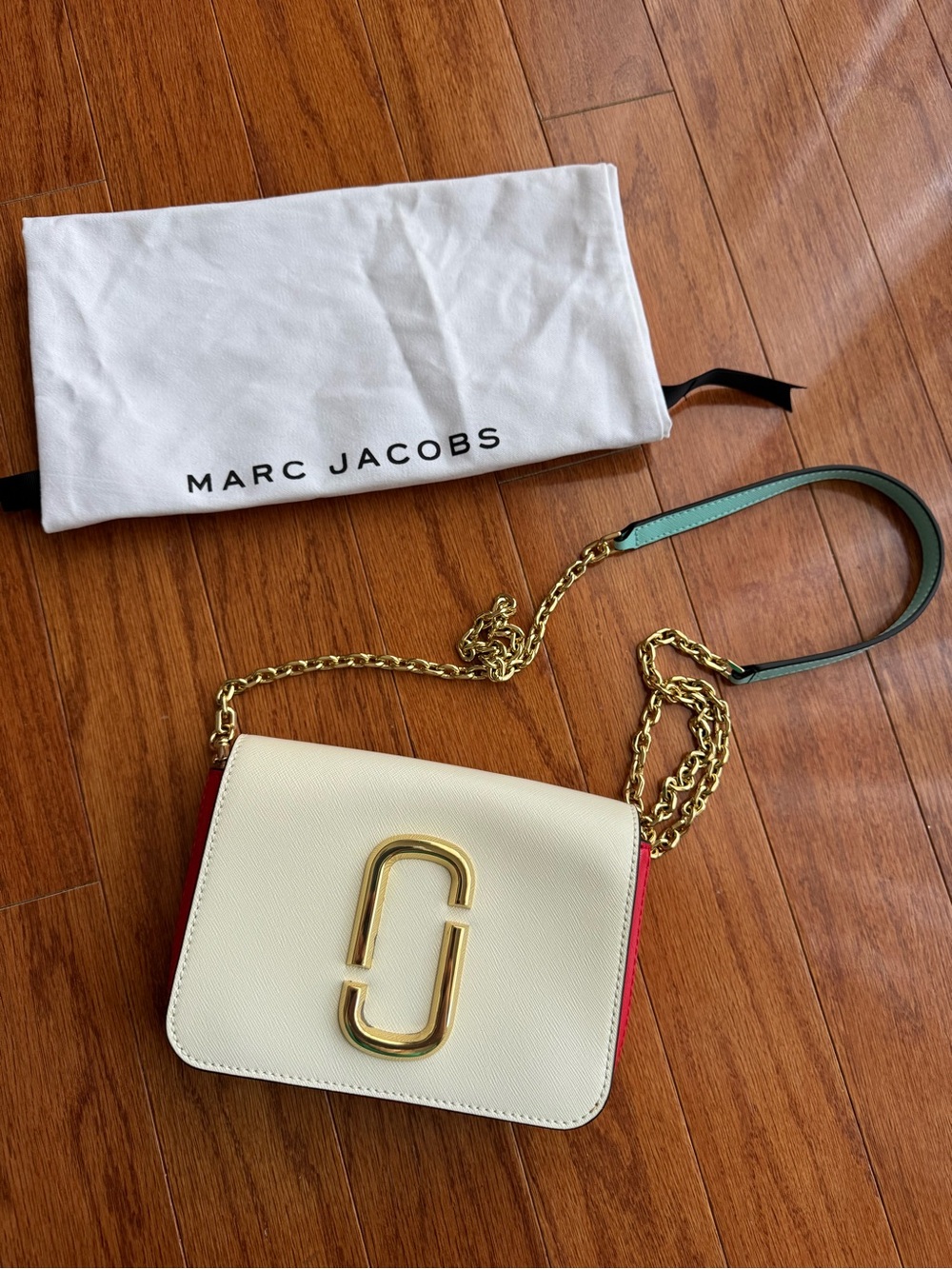 Marc Jacobs Snapshot Cream Leather Crossbody